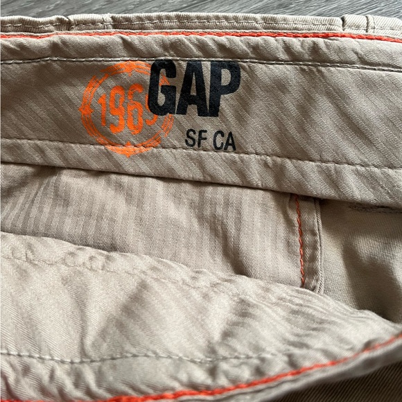 GAP Men's Khakis Tan Straight Fit Cotton Pants 38X30 - Picture 3 of 7